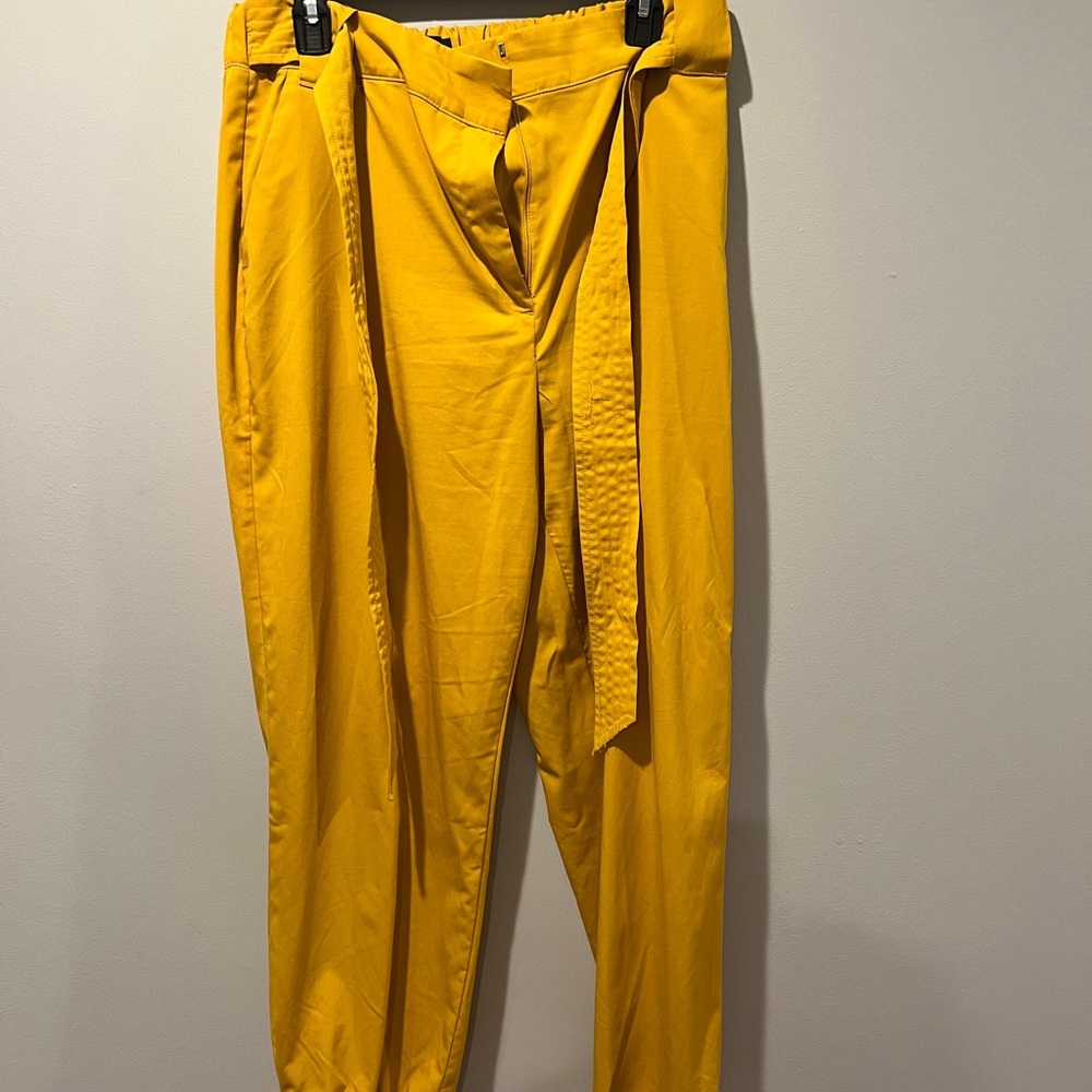 The Limited Bright Yellow Cigarette dress pants